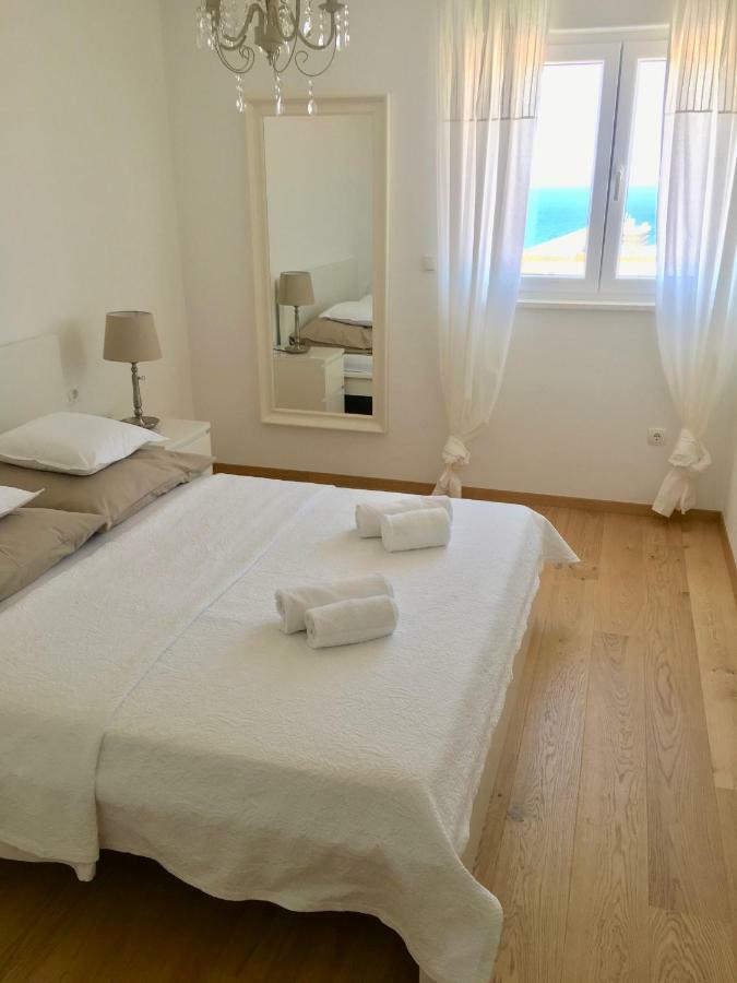 Sun Apartment *