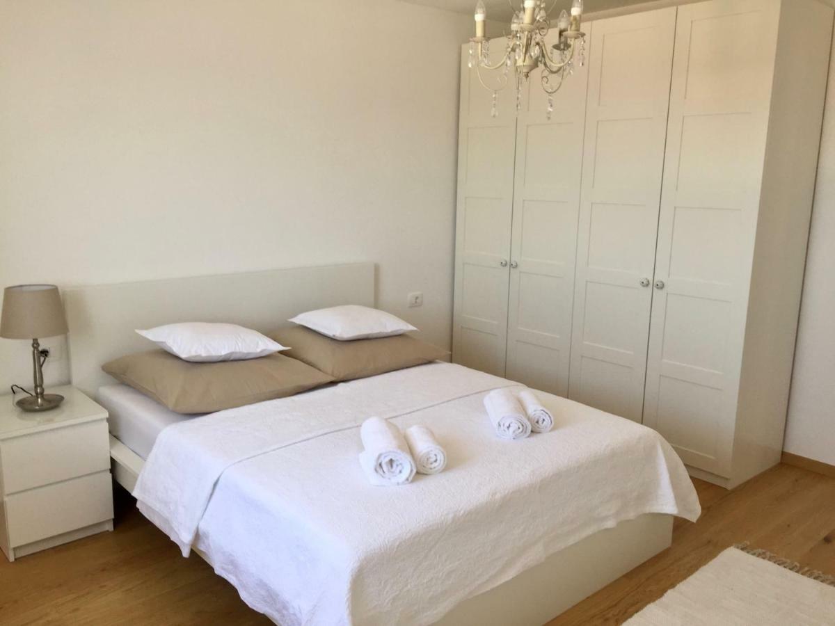 Sun Apartment